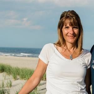 Meet your Posher, Holly